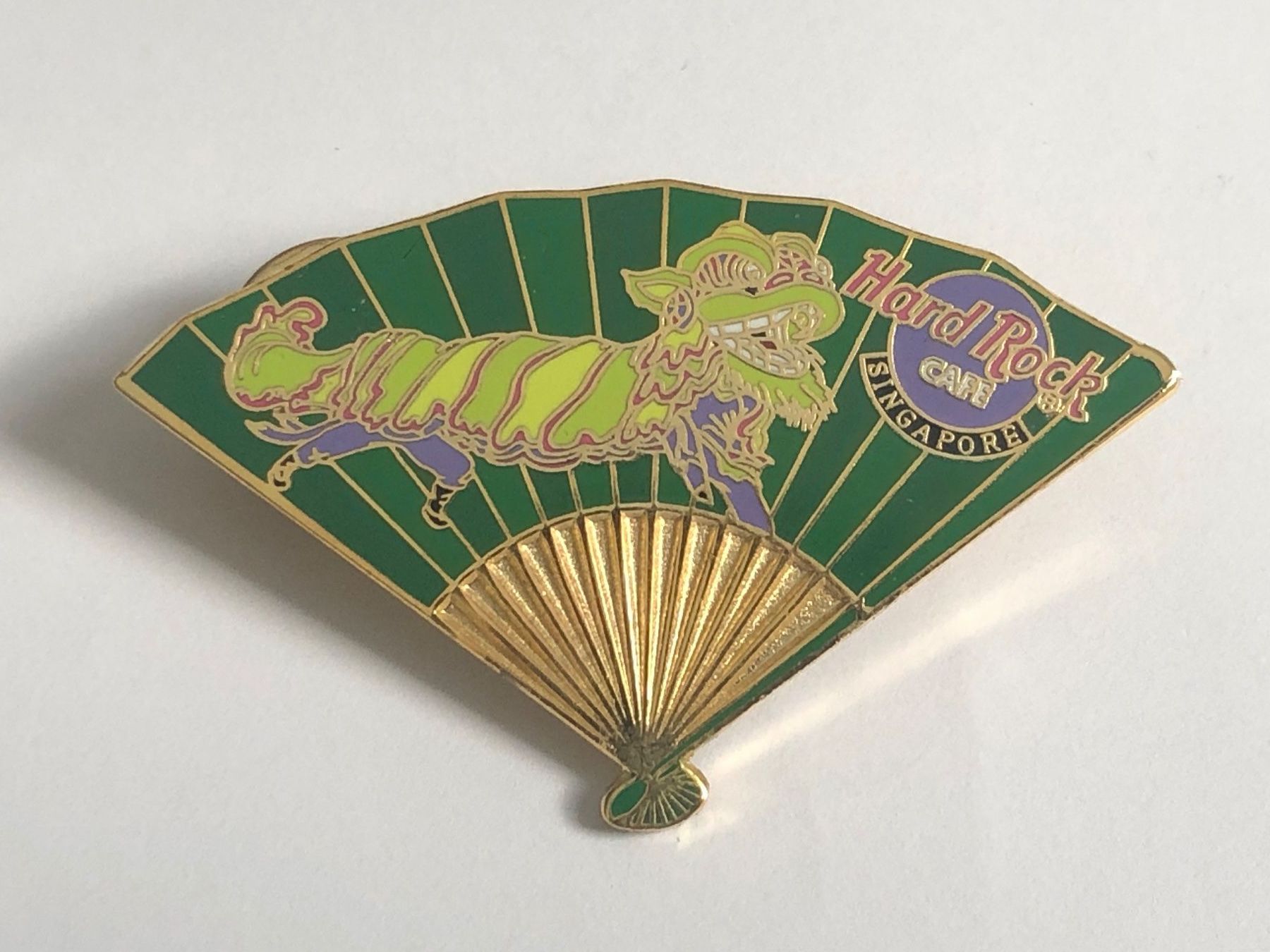Hard Rock Cafe Placchette & Badge: Pin Hard Rock Cafe Singapore – Usato da Nunningen venduto da anclaudia