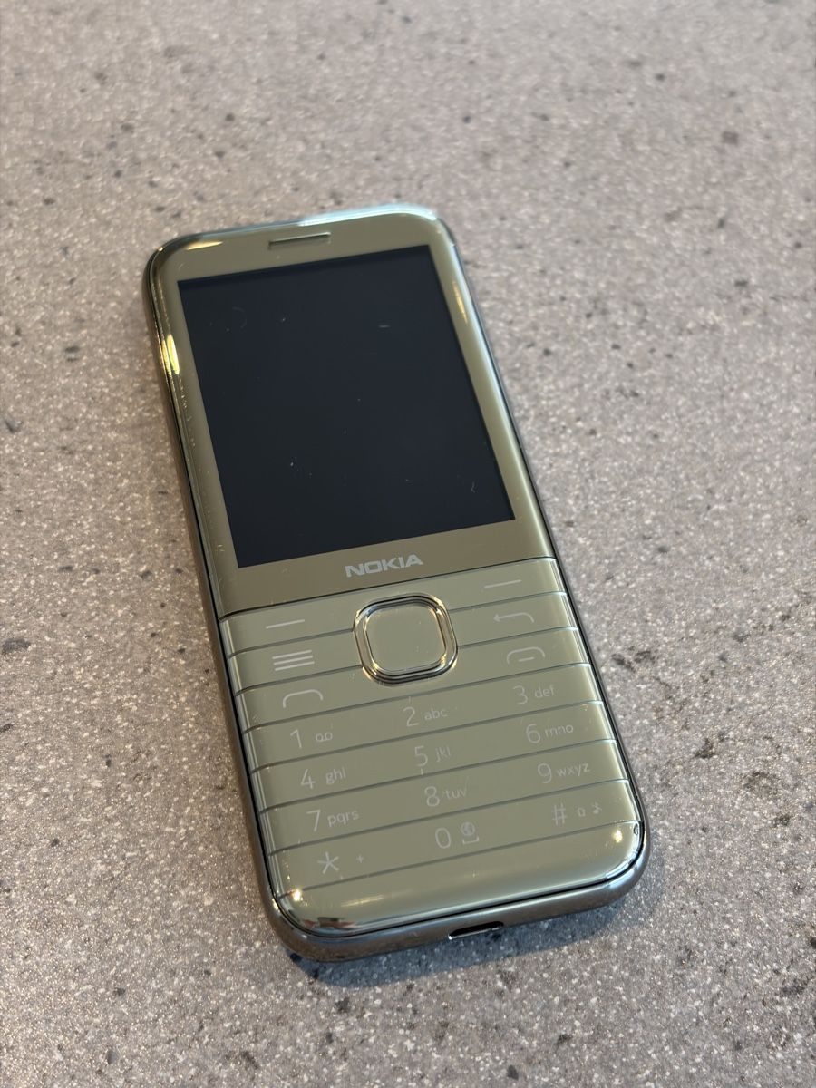 Nokia Handys / Smartphones: Nokia 8000 4G – Gebraucht aus Stalden (Sarnen) von akath 3