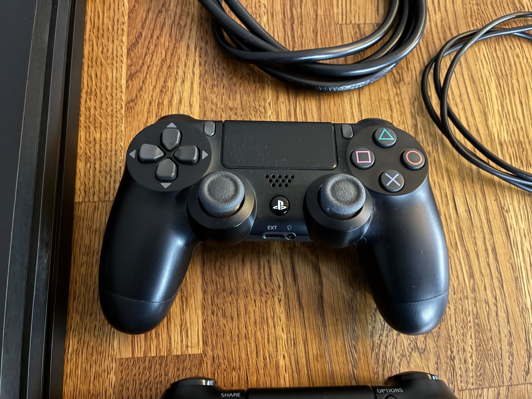 Sony Console: Sony Playstation 4 Pro – Usato da Wolfwil venduto da sch_9jzx 2