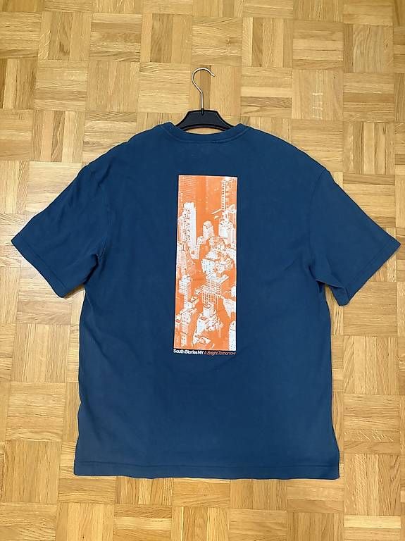 T-shirt: T-Shirt mit Backprint – Usato da Schaffhausen venduto da jan_pzd5 1