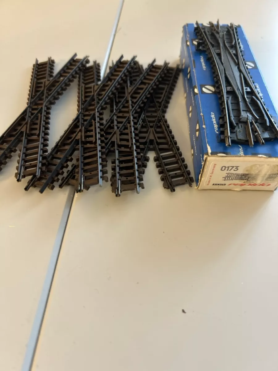 Arnold Modellini di ferrovie: Arnold N accessoires  – Nuovo (secondo la descrizione) da Veytaux venduto da ccristina 1