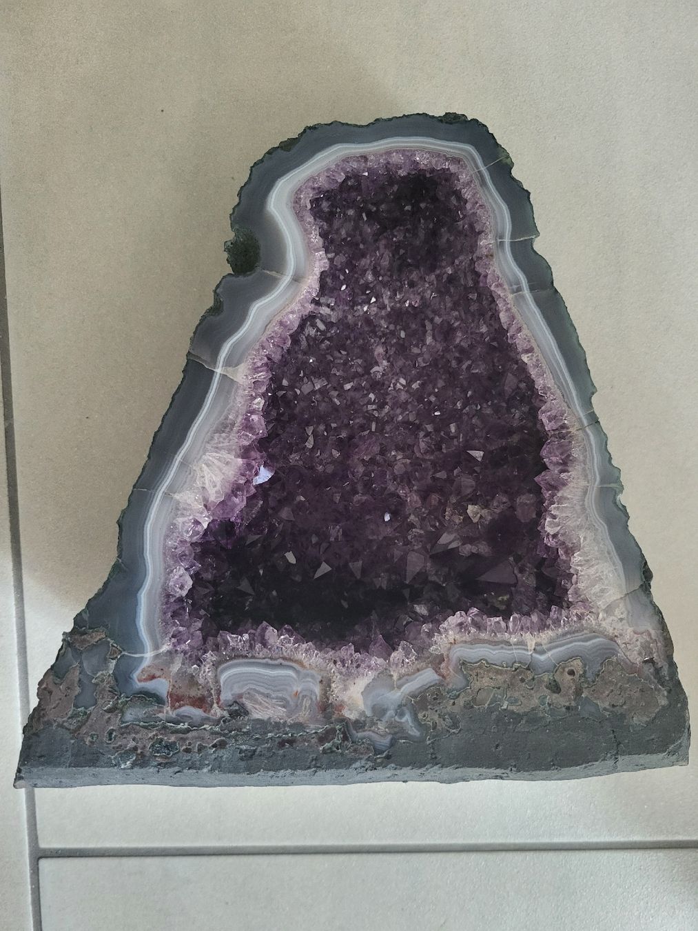 Minéraux & Lithothérapie: Amethyst Geode Dekoration Stein  – D'occasion à nunningen par mic_88k2 1