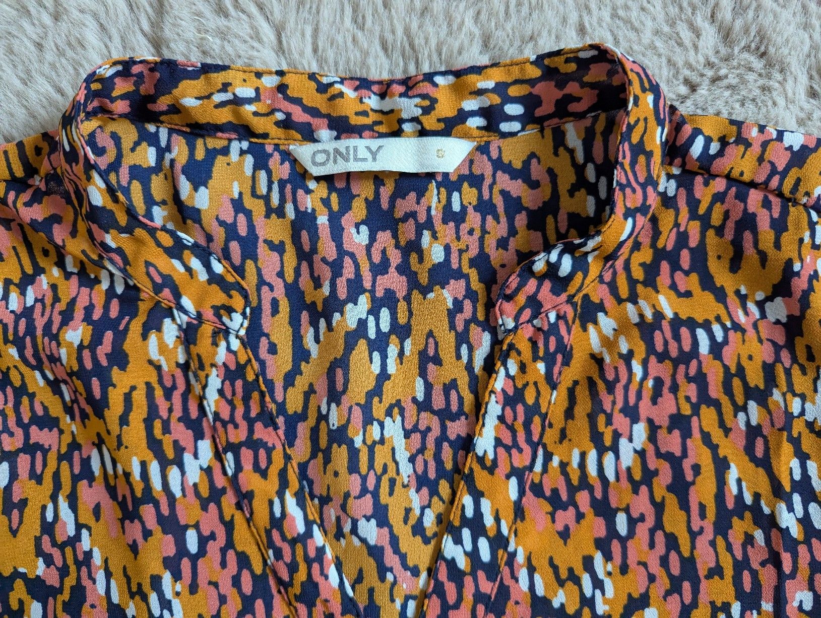 Only Top: blouse only S – Nuovo (secondo la descrizione) da Montreux venduto da dem_gyt9 2