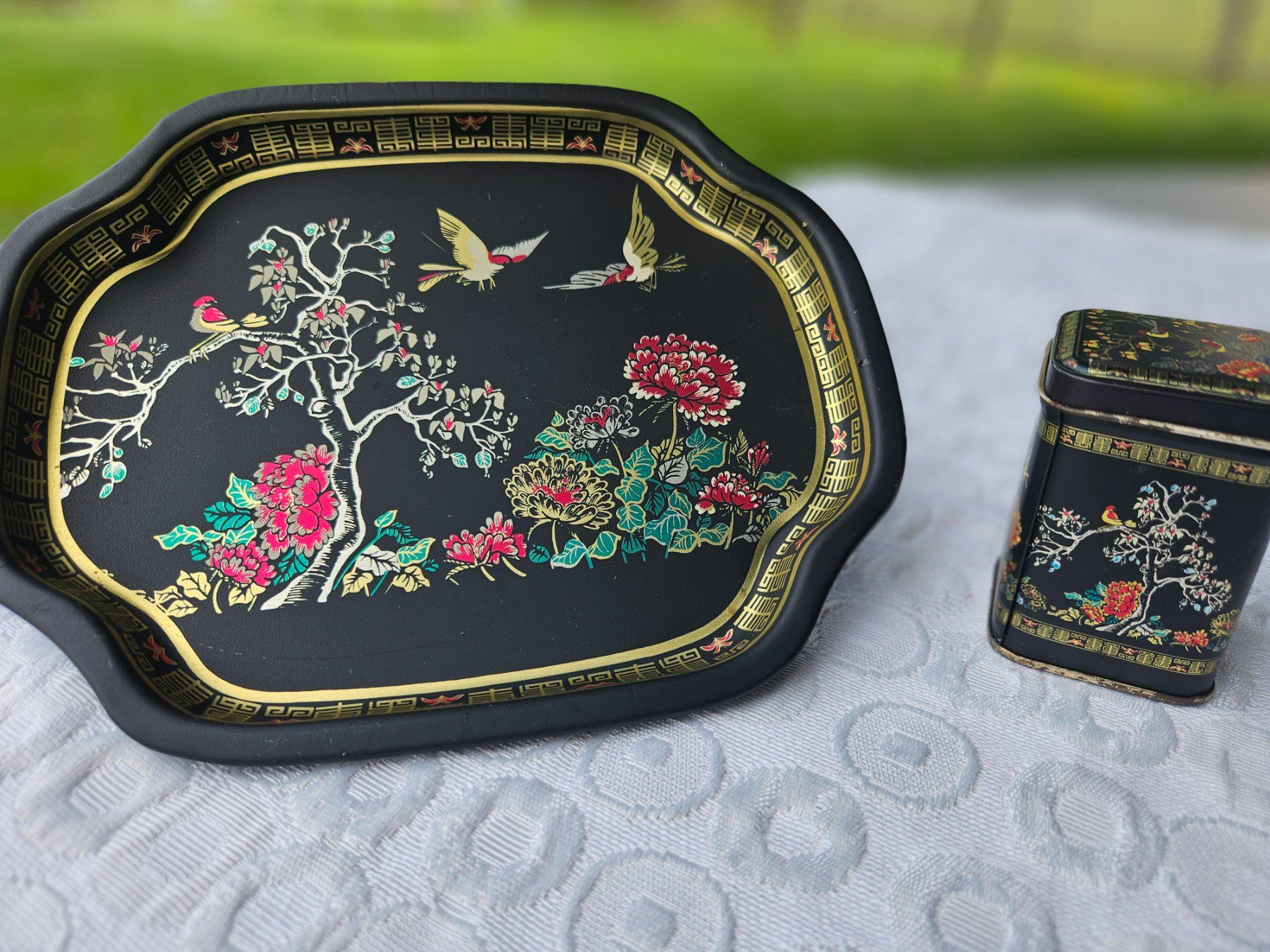 Tutte le decorazioni: Blechdose mit Blumen & Vogel Motiv – Usato da Nendeln venduto da Regs182 2