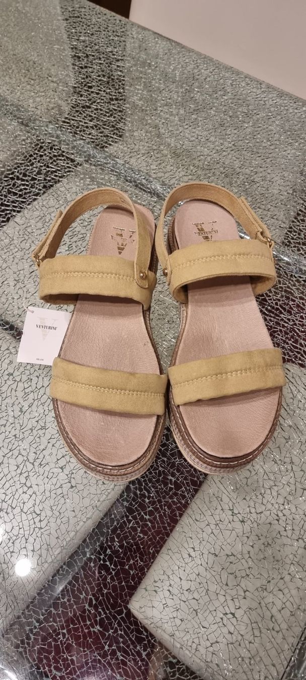 Damenschuhe: Venturini Gr. 40 – Neu und originalverpackt aus Luzern von Reni025