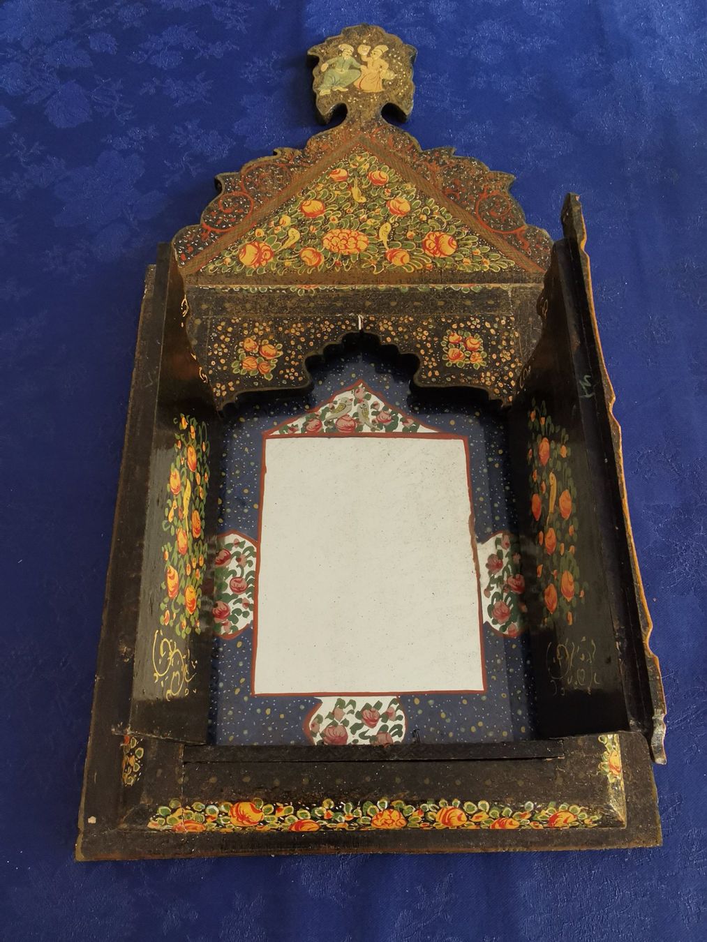 Specchi: Persian bride wedding mirror Iran – Usato da Aadorf venduto da Chnorli-Furz