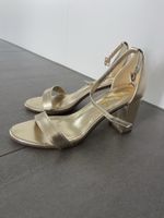 Elegante goldene Pumps, Grösse 38