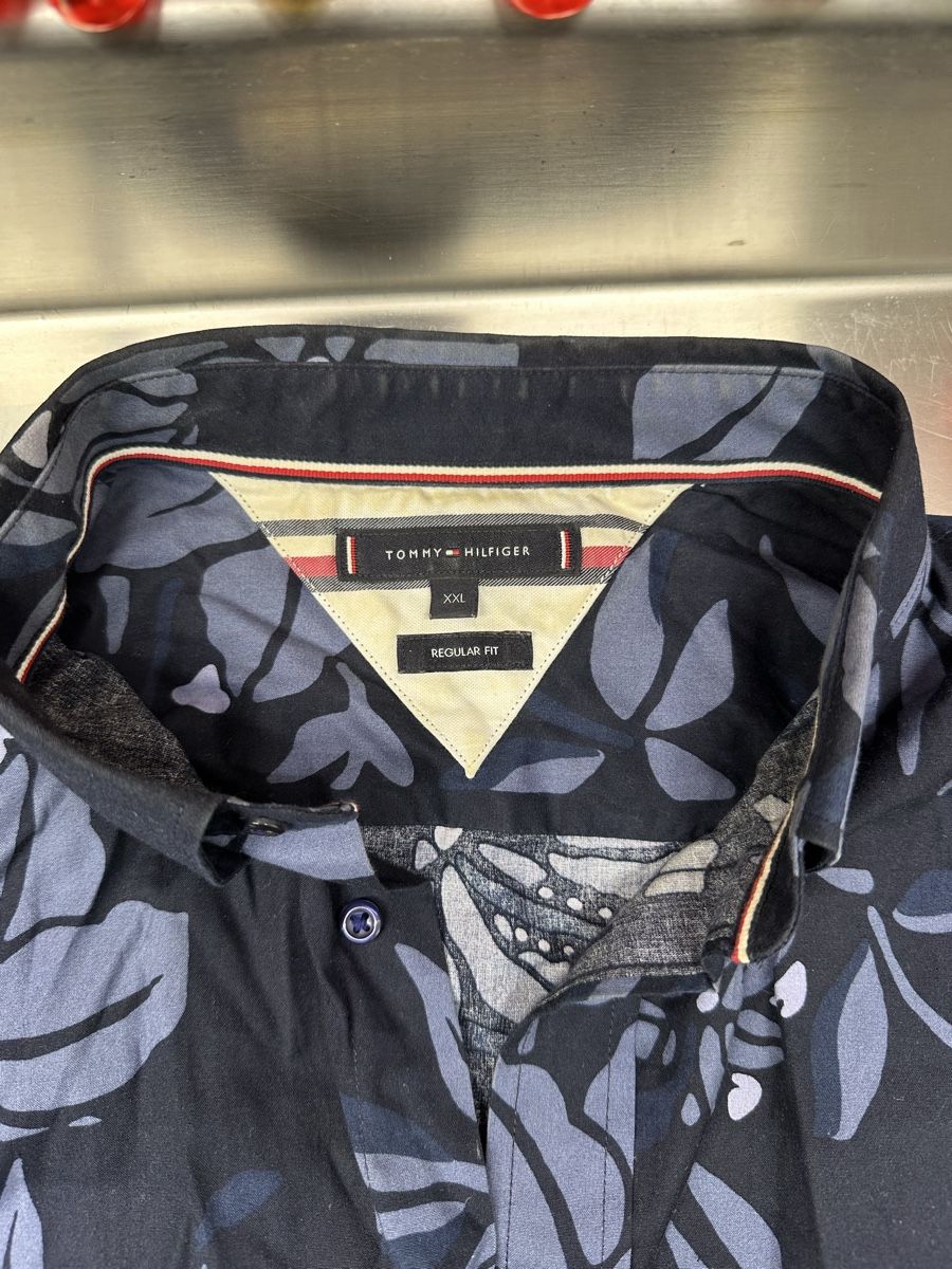Tommy Hilfiger Camicie: Herren Kurzarmhemd Tommy Hilfiger – Usato da Schwende venduto da weesli 2