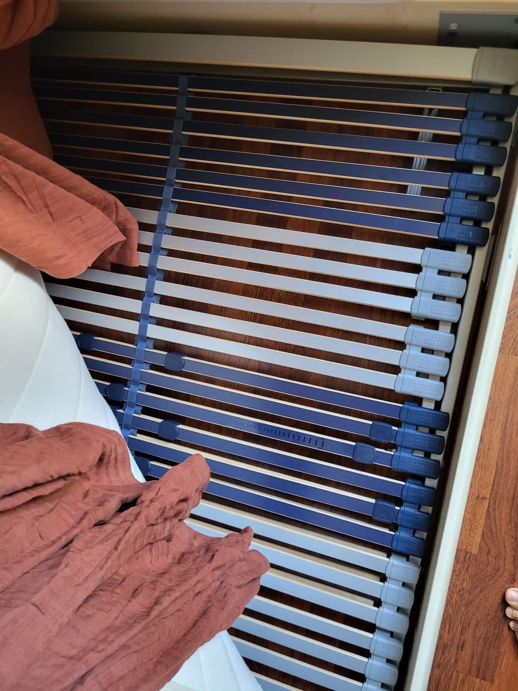 Betten: Bett inkl. Lattenrost – Gebraucht aus Brunnen von Frau_D. 1