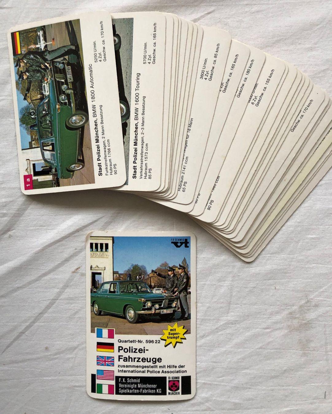 Giochi: Quartett - POLIZEIFAHRZEUGE - 1972 – Usato da Schaffhausen venduto da durruti 1