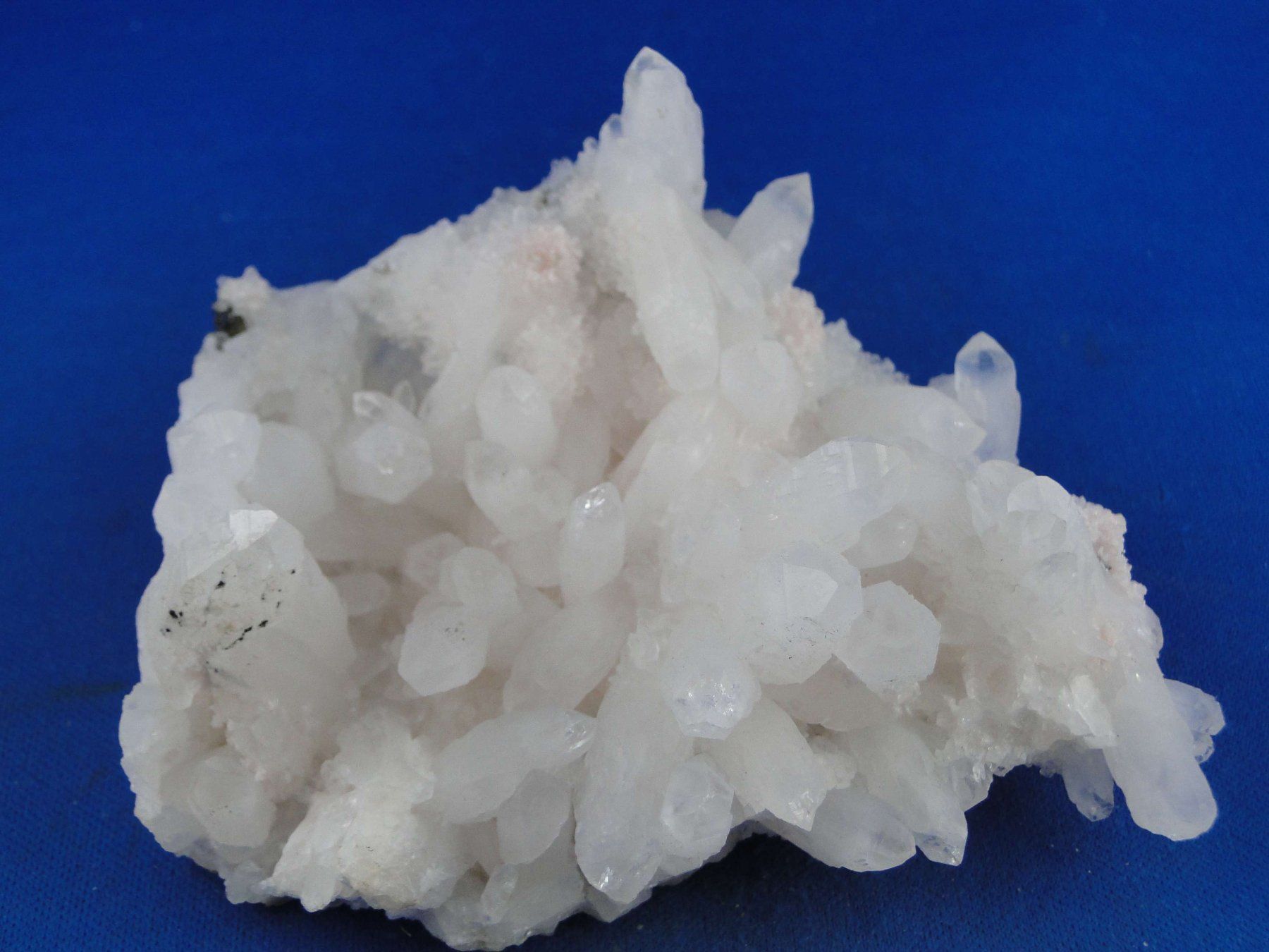 Minerali & Pietre curative: Quartz mit Rhodochrosit – Usato da Schinznach Bad venduto da Demerald
