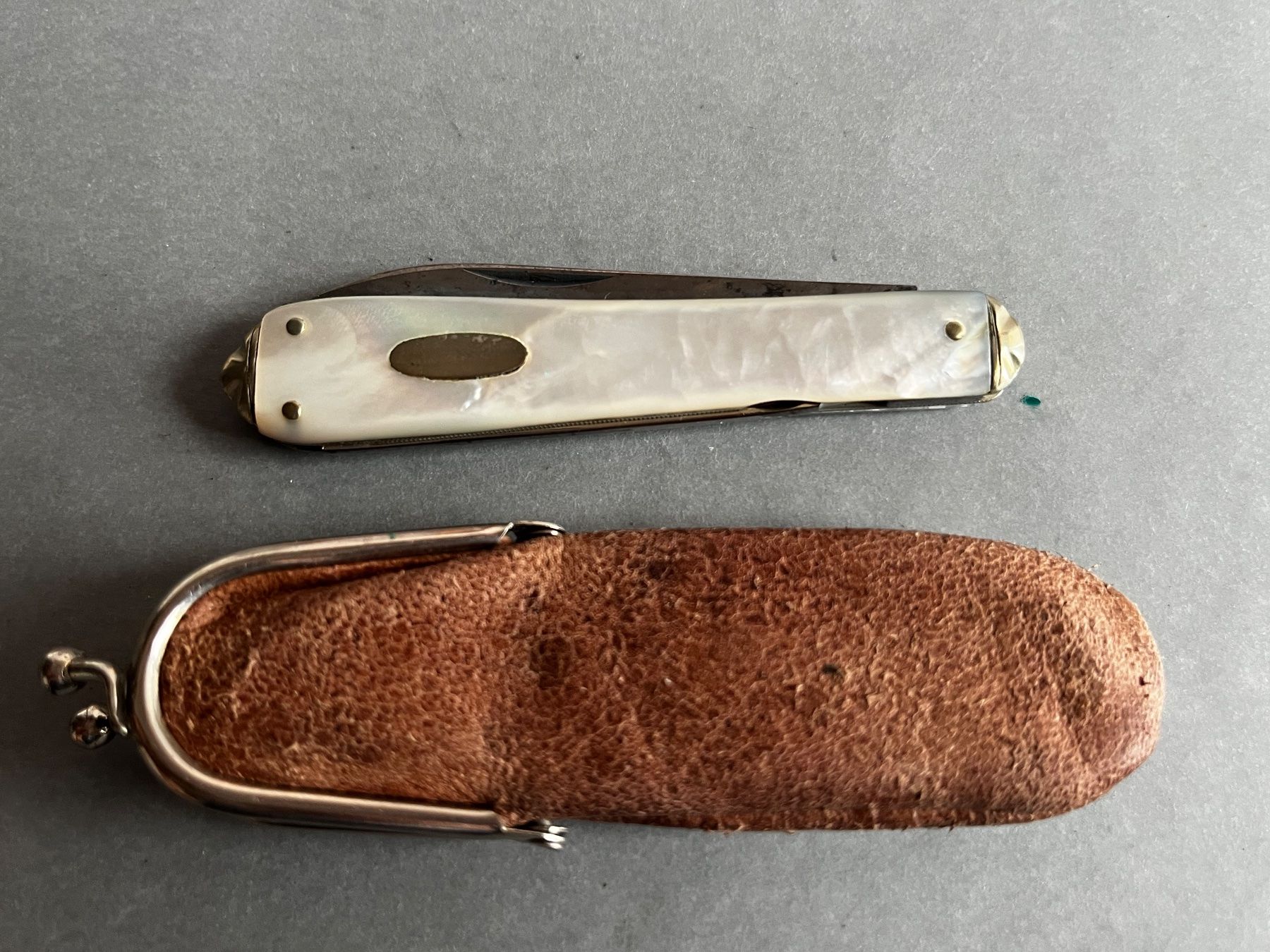 Solingen Taschenmesser: Altes Perlmutt Sackmesser 81 mm - selten – Gebraucht aus Zürich von FV.vintage