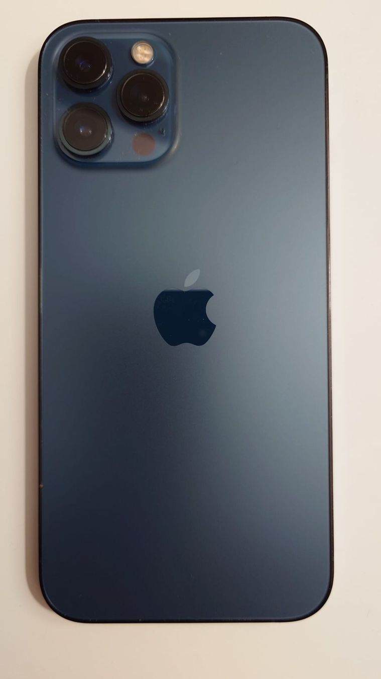 Apple Telefoni cellulari / Smartphones: iPhone 12 Pro Max 256 GB Pazifikblau – Usato da Riehen venduto da katep75 1
