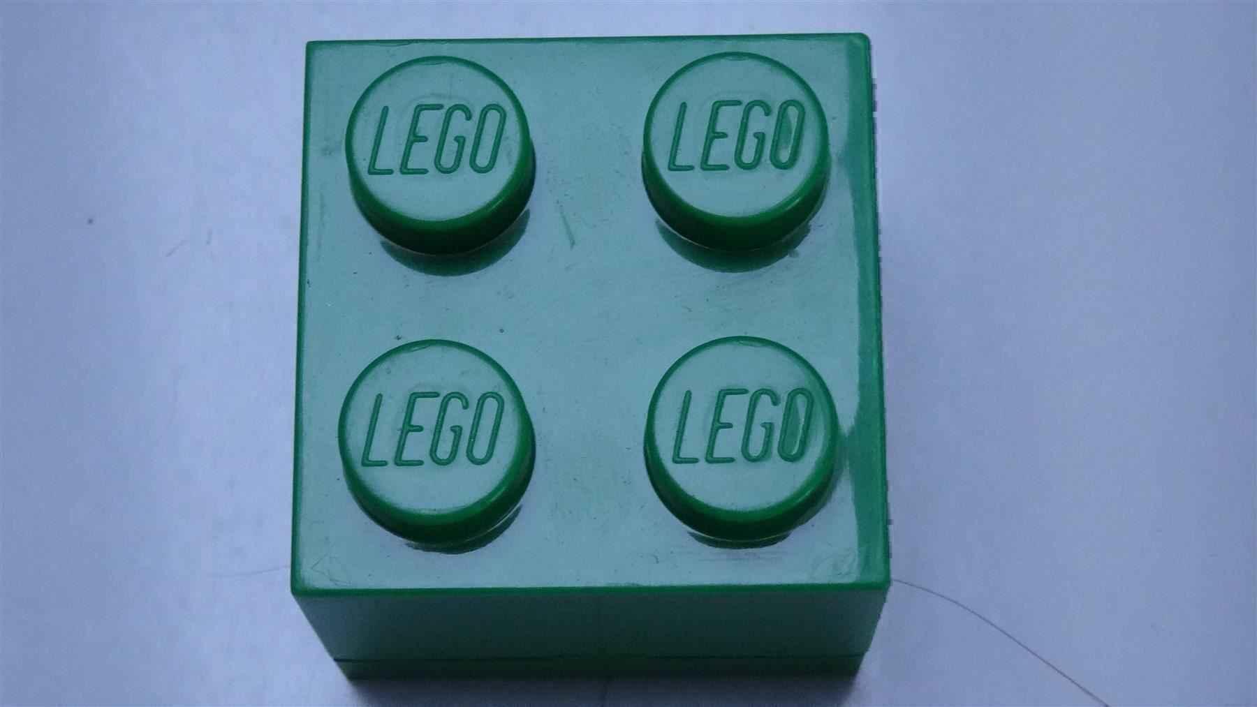 Lego Giocattoli: Mini-Lego Box mit 4 Noppen grün – Usato da Lupfig venduto da Buerkli20