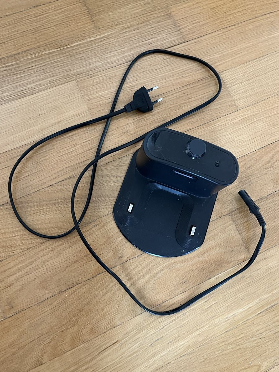 Irobot Staubsauger & Zubehör: iRobot Roomba 896 Staubsauger – Gebraucht aus Birmensdorf ZH von Bela-Oz 6