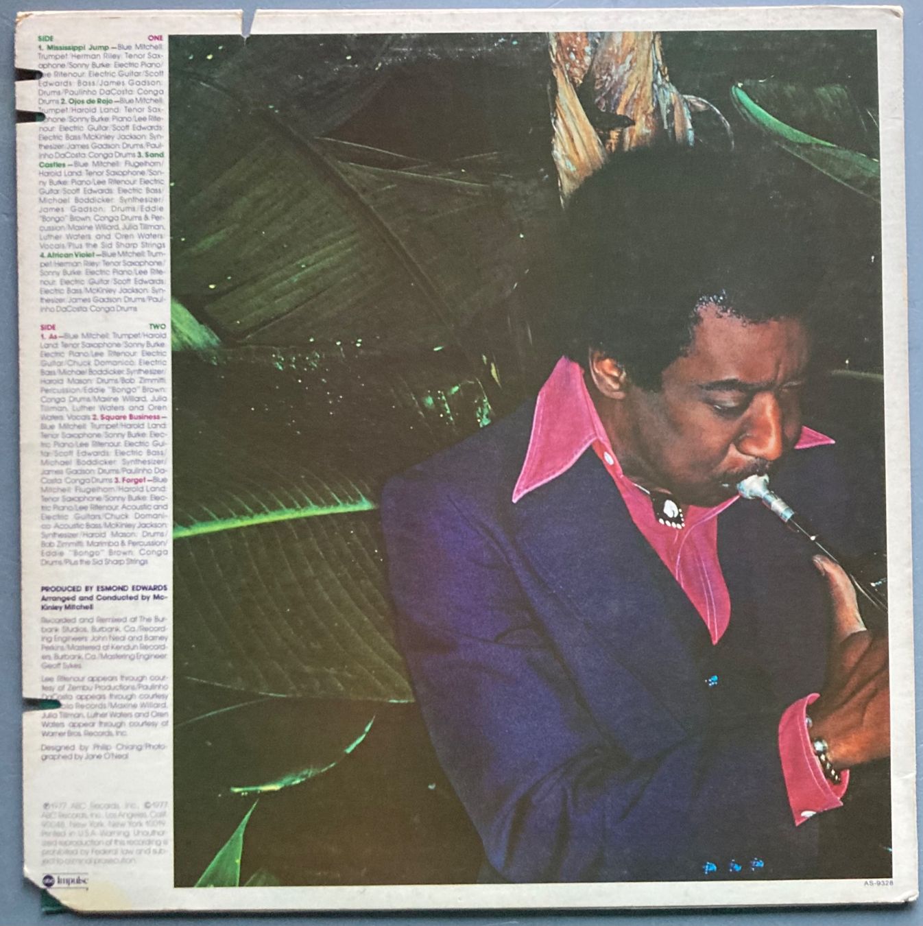 Dischi in vinile: BLUE MITCHELL - AFRICAN VIOLET – Usato da Poliez-Pittet venduto da Newtown-Records 1