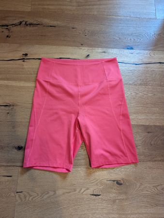 Girlfriend Collective Radlerhosen Grösse XL