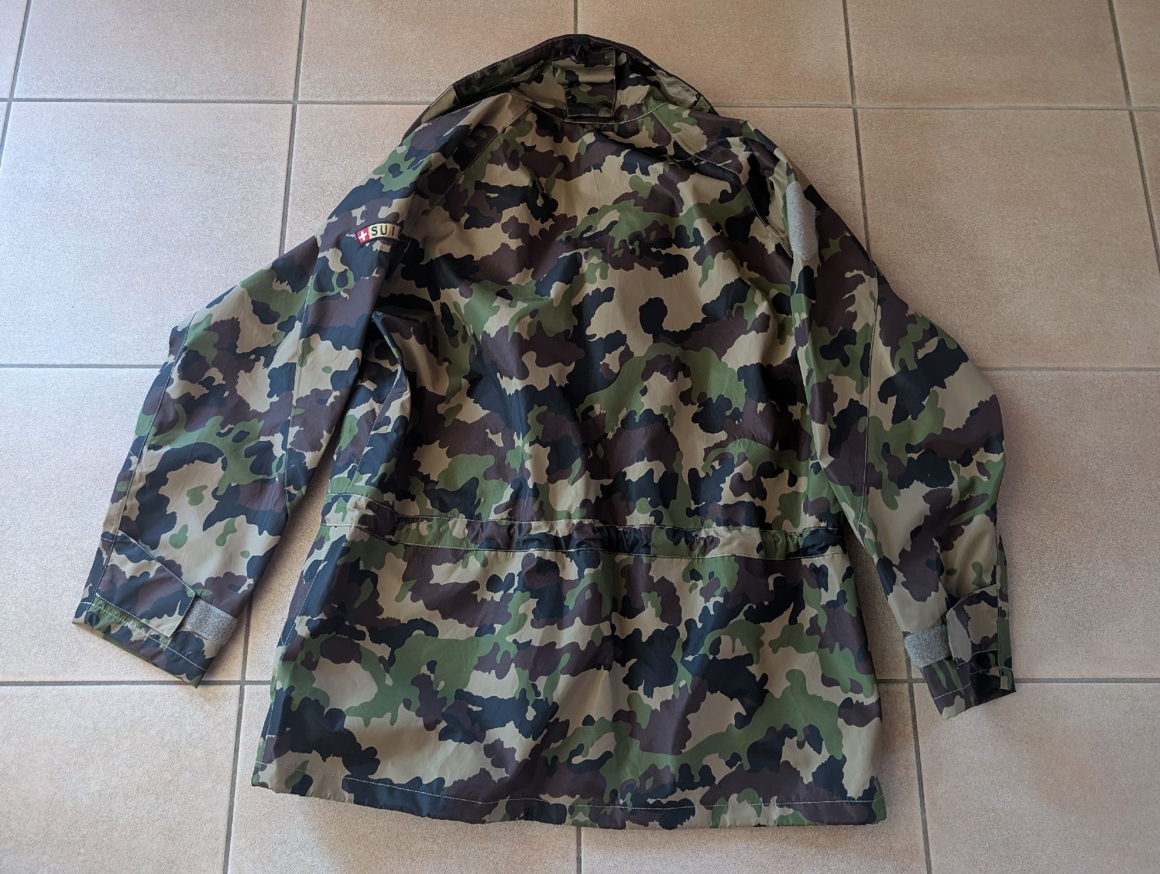 Giacche: Armee Witterungsschutzjacke Typ Goretex – Nuovo (secondo la descrizione) da Lengnau AG venduto da angelaheinz 4