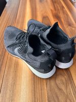 Nike Sneaker schwarz Grösse 42.5 gebrauchter Zustand
