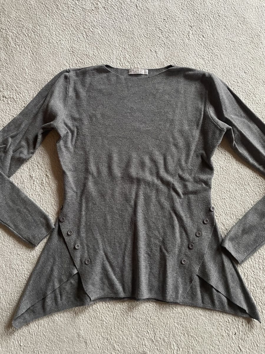Pulls & Sweat-shirts: Pull gris  – D'occasion à Sugiez par Becool18