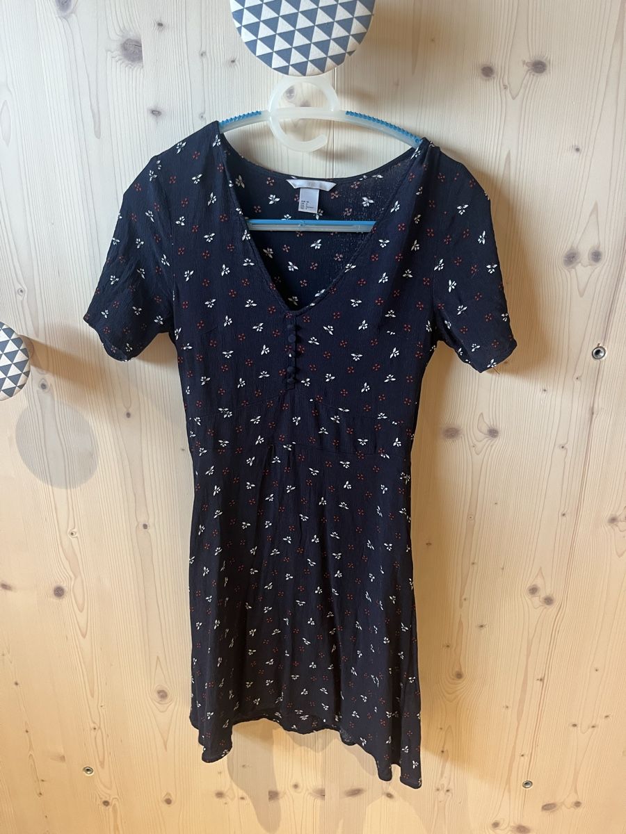 H&M Robes: Sommerkleid – D'occasion à Inwil par LouHu