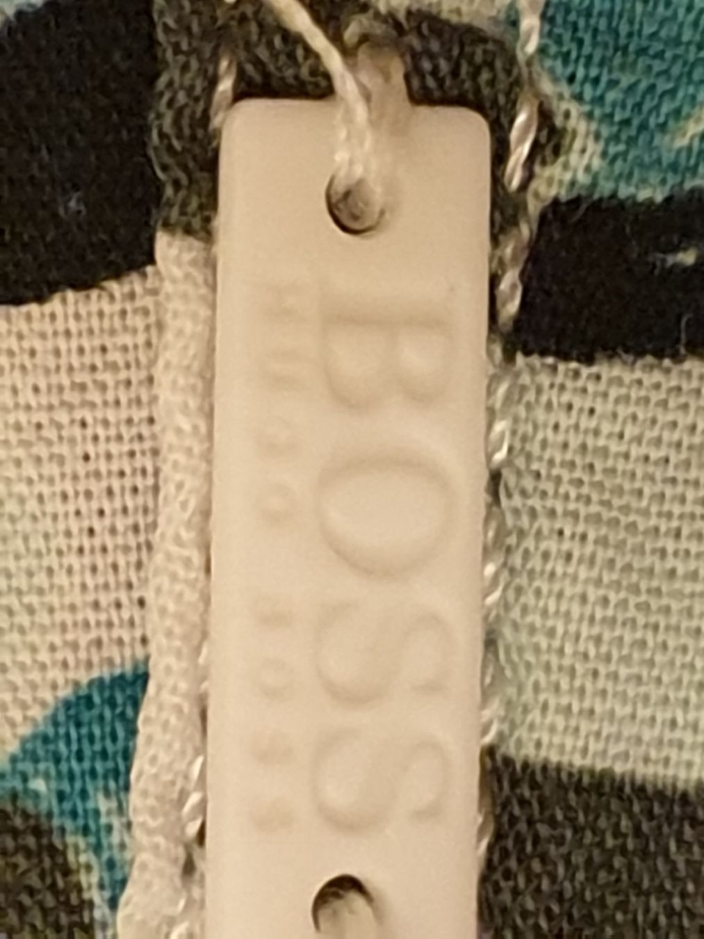 Hugo Boss Chemises: Chemise, M, blanc vert, regular fit, coton, viscose – D'occasion à Neuchâtel par Verenas12 5