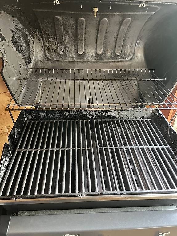 König Griglie: Sehr gepflegte König Grill – Usato da Uznach venduto da erfan01 2