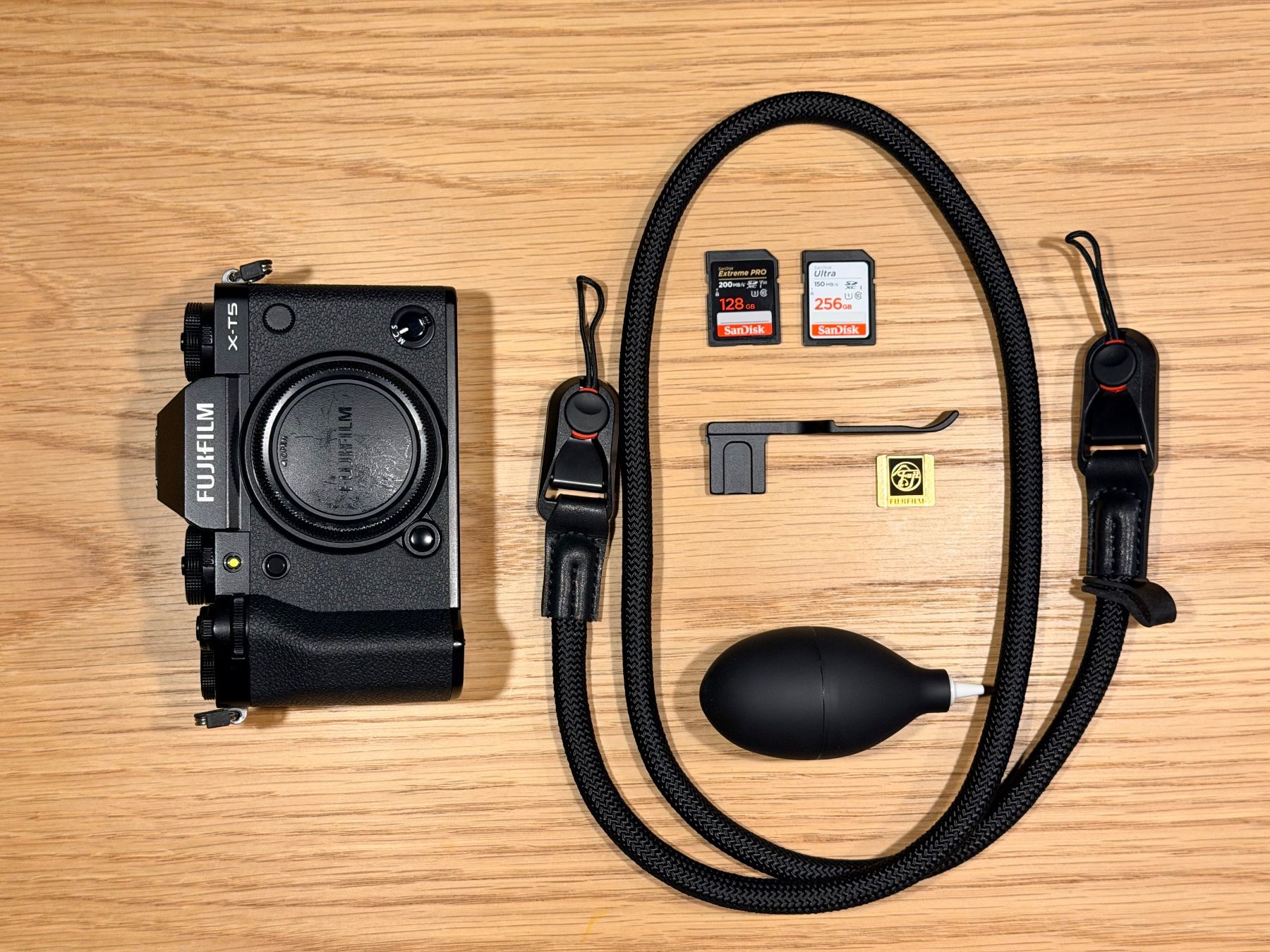 Fujifilm X-T5 Body – 4'623 Auslösungen – OVP & Zubehör (D'occasion) à ...