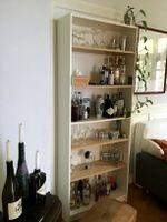 Weisses Billy Regal von Ikea 