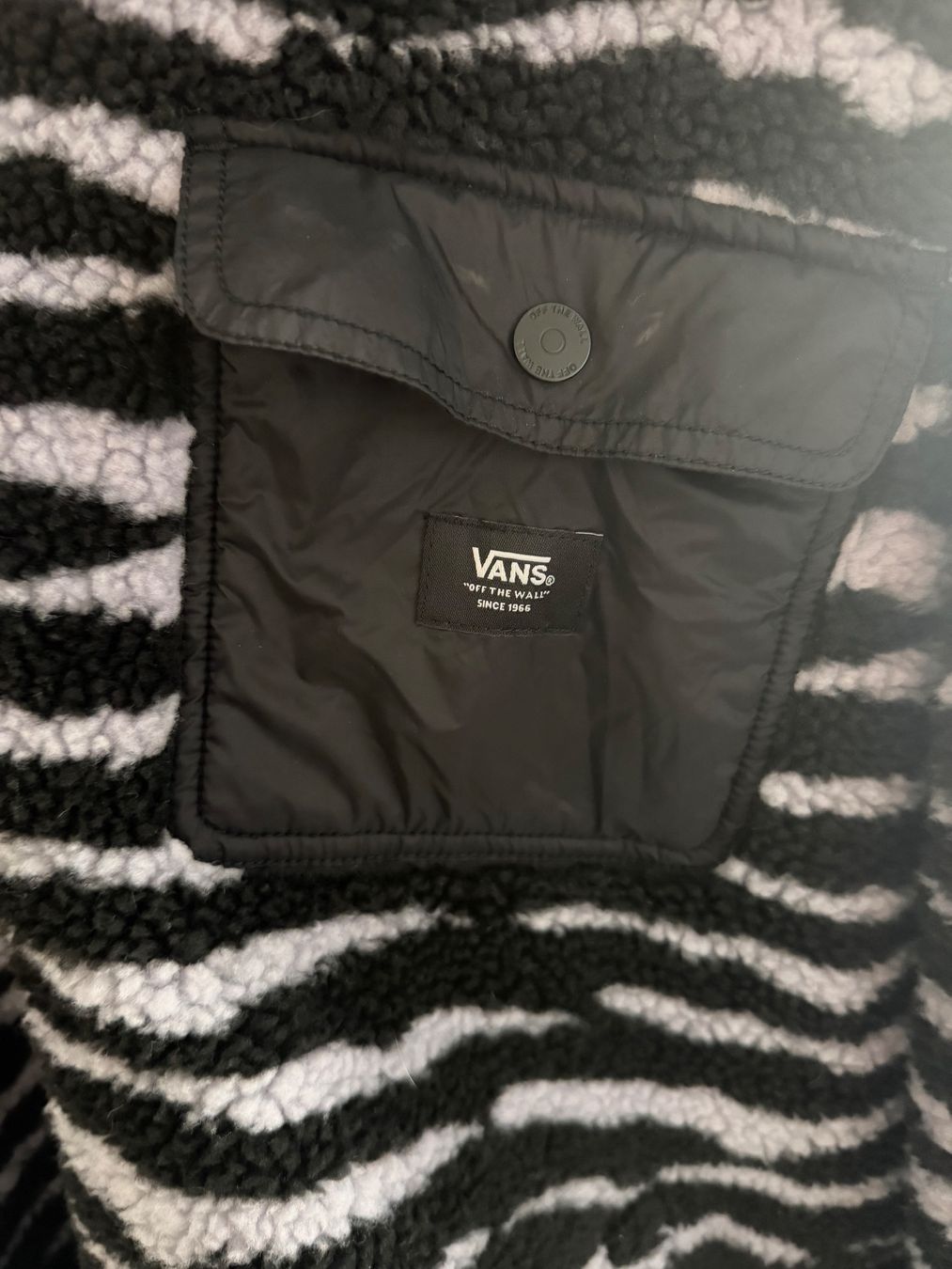 Vans Giacche: Jacket Vans – Usato da Bonstetten venduto da Johanne_Lamalle 1
