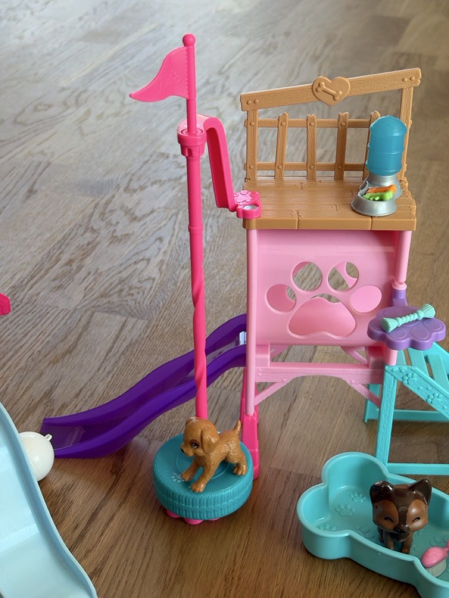 Spielzeuge: Barbie Hundespielplatz – Gebraucht aus Altdorf UR von mede11 1