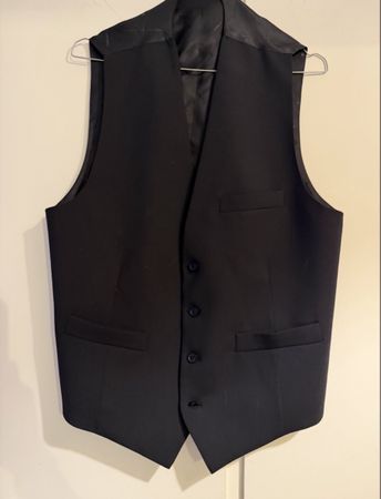 Gilet Daniele Alessandrini nero elegante, ottimo per le fest