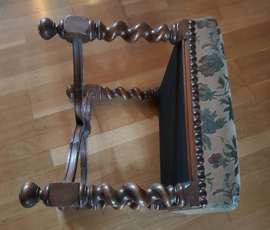 Hocker: Hocker – Gebraucht aus Schüpbach von bvirgo 3