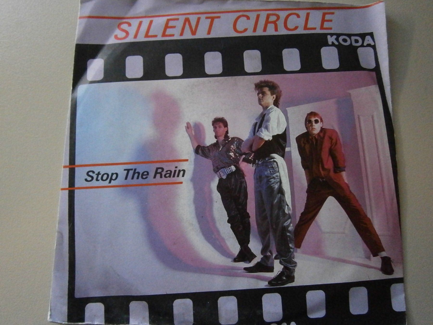 Dischi in vinile: Vinyl-Single Silent Circle - Stop The Rain – Usato da Langenthal venduto da Modo39