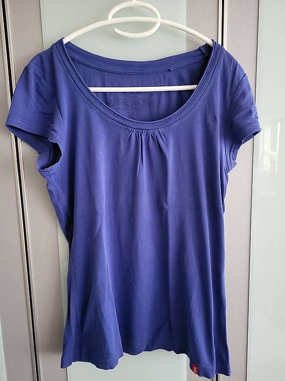 T-shirt: Shirt blau – Usato da Effretikon venduto da Zebra37