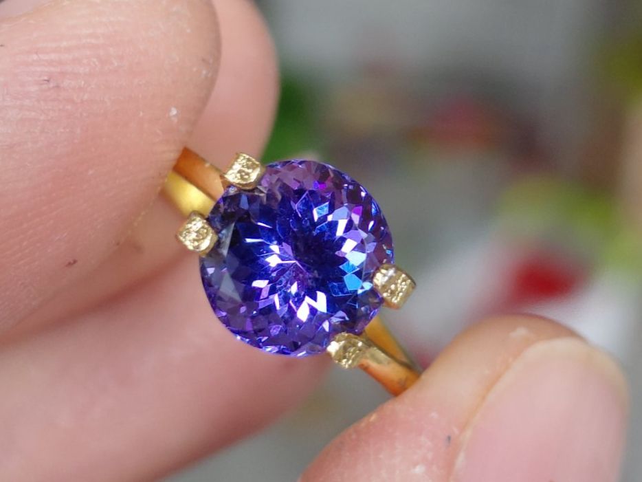 Edelsteine: Tanzanite Deep Violet Clean – Gebraucht aus Bévilard von Yougems 2