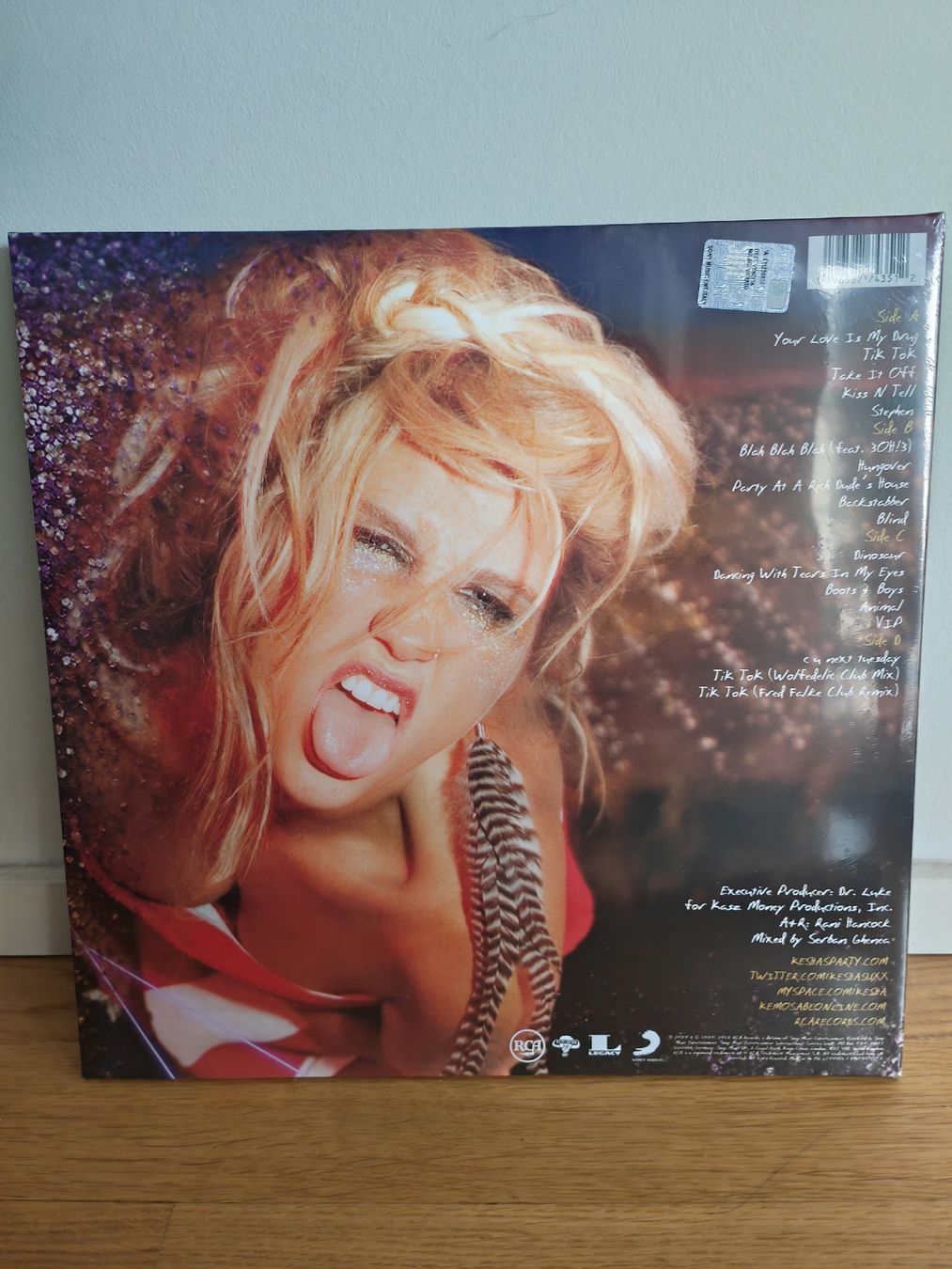 Dischi in vinile: Kesha - Animal Expanded Edition Vinyle – Nuovo e nell'imballaggio originale da Grand-Lancy venduto da rem_d5vl 1