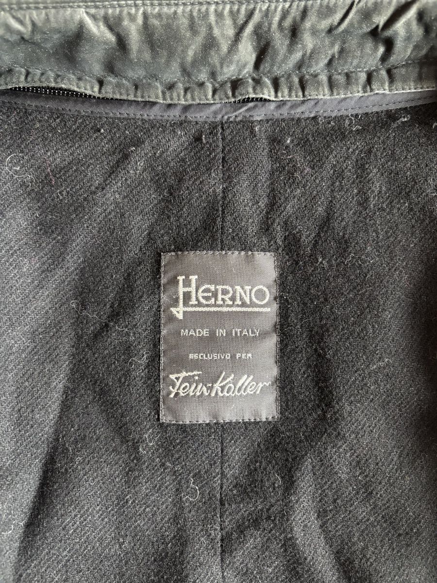 Herno Vestes: Herno Feinkaller Übergangajacke, Grösse M – D'occasion à Zürich par mobono