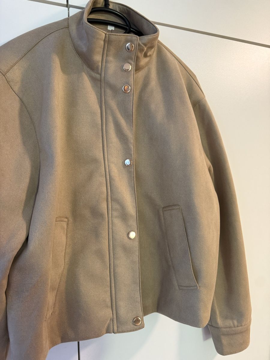 Giacche: Beige dünne Jacke M – Usato da Bülach venduto da sawa22 1