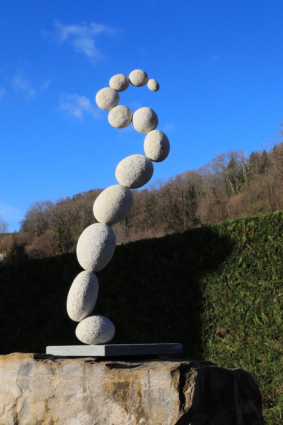 Pietre & tegole: Sculpture de pierre en granit – Nuovo (secondo la descrizione) da La Tour-de-Peilz venduto da ber_9zyg 3