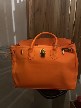 Bright Orange Designer Handbag - Perfect for Summer Accessor