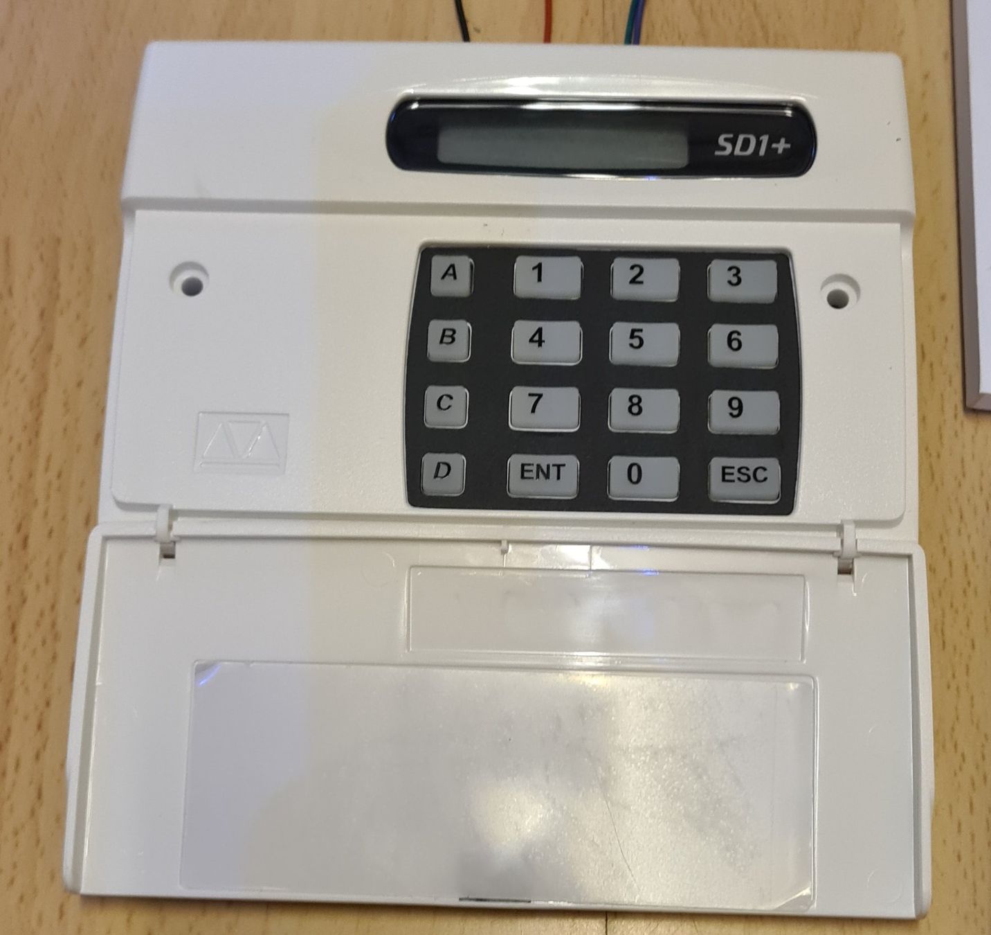 Componenti elettronici: Sprachwahlgerät SD1+ – Usato da Kloten venduto da techni 1
