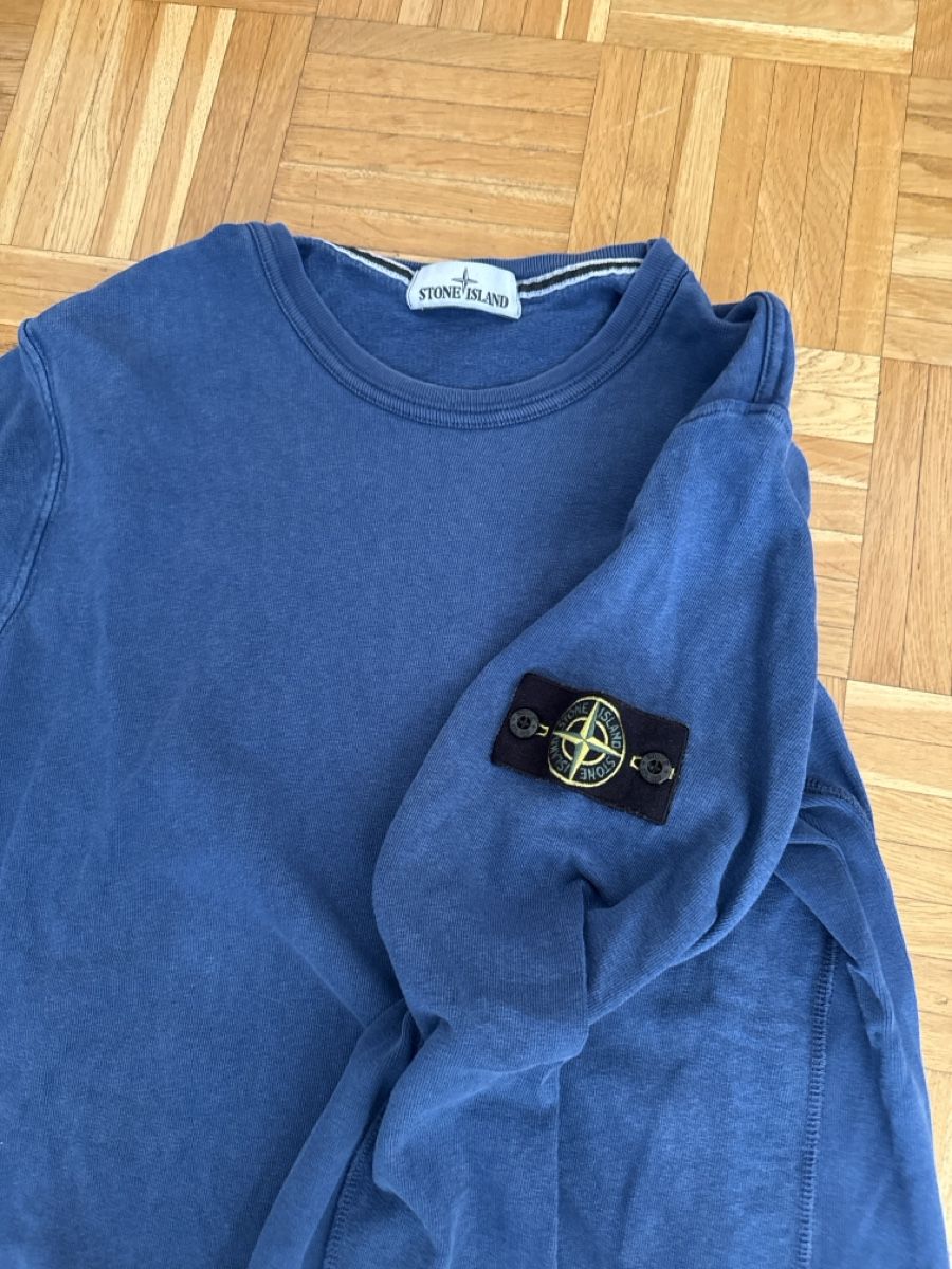 Stone Island Maglioni & Felpe: Pull à manches longues Stone Island bleu, taille L - parfait – Usato da Zürich venduto da Sylbiere