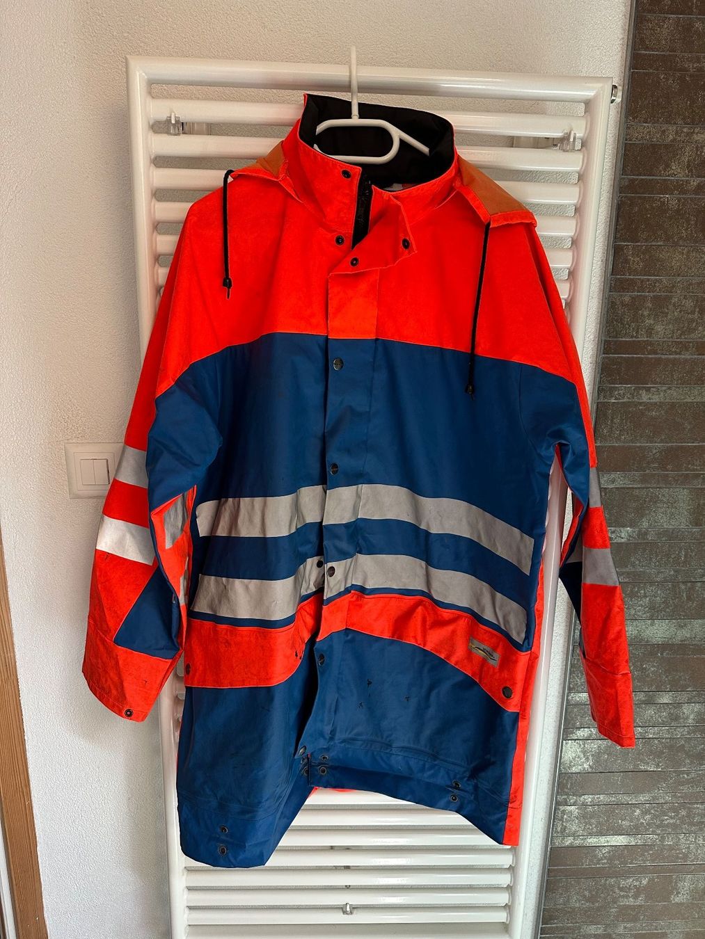 Lotti di vestiti: Regenjacke und Regenhose von Wikland – Usato da Mettmenstetten venduto da juheco