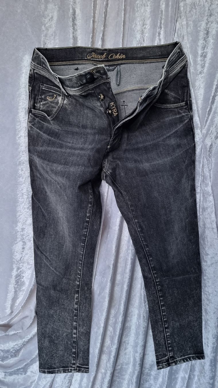 Jeans: Damen Jeans-JACOB COHËN-Gr.28 – Neuf (Voir description) à Pfäffikon SZ par hrs_k2tn