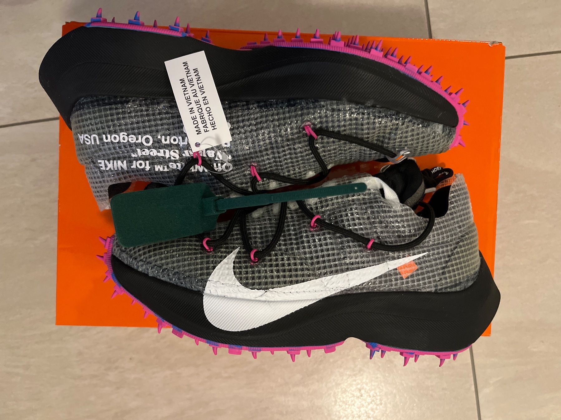 Off-White Scarpe da donna: WS Vapor Street Off White – Nuovo e nell'imballaggio originale da Lenzburg venduto da JoelMeier 1