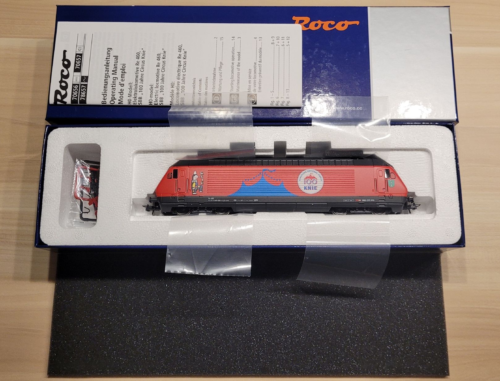 Roco Modellini di ferrovie: Roco 70656 SBB Re 460 Zirkus Knie – Nuovo e nell'imballaggio originale da Bremgarten AG venduto da Sportivo2007 2