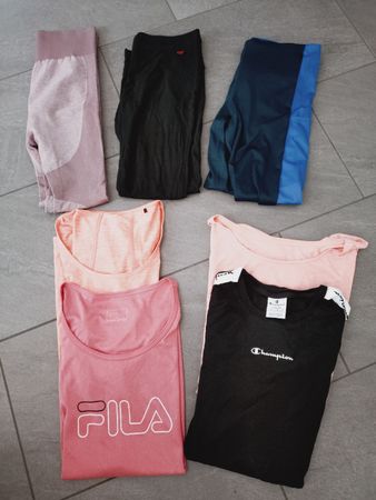 Sport-Kleider-Set: 3 Hosen & 4 T-Shirts, super für Sport 
