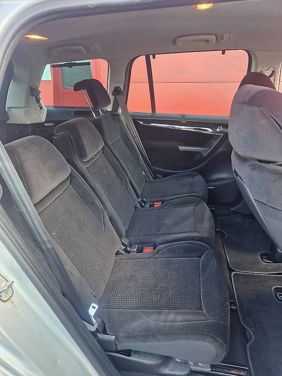 Autos: Citroen c4 grand picasso  – D'occasion à Vouvry par luismatos 1
