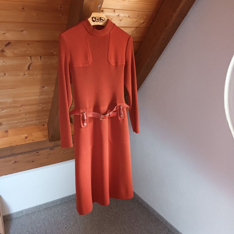 Schönes Kleid von Desarbre in terracottafarbener reinerWolle (Gebraucht ...